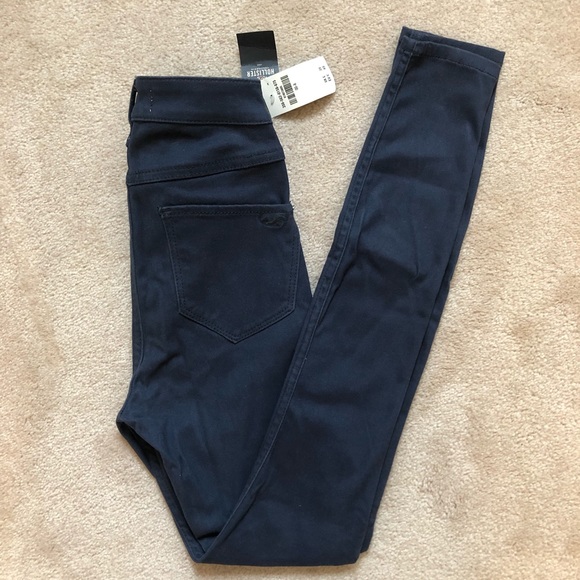 NEW Hollister Skinny Jeans Size 00 / Size 23 - Picture 3 of 4